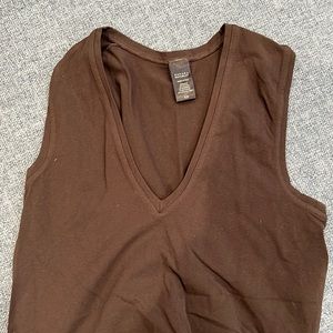 Banana republic stretchy v neck
